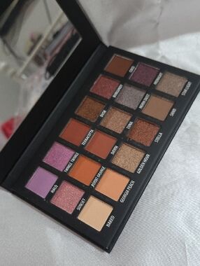 KAB Cosmetics Day + Night Neutral & Warm Eyeshadow Palette